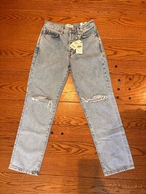 MNG (Mango) Light Wash Relaxed Jeans